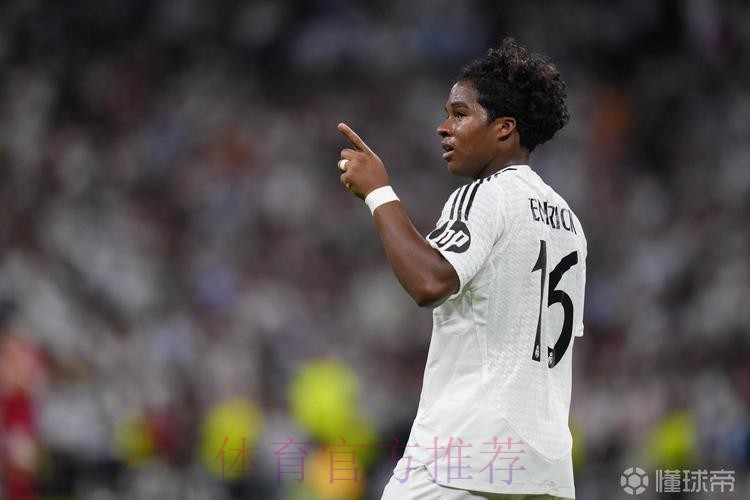 记者:安帅计划首发恩德里克 但球员在训练中受伤 记者:安帅计划首发恩德里克 但球员在训练中受伤